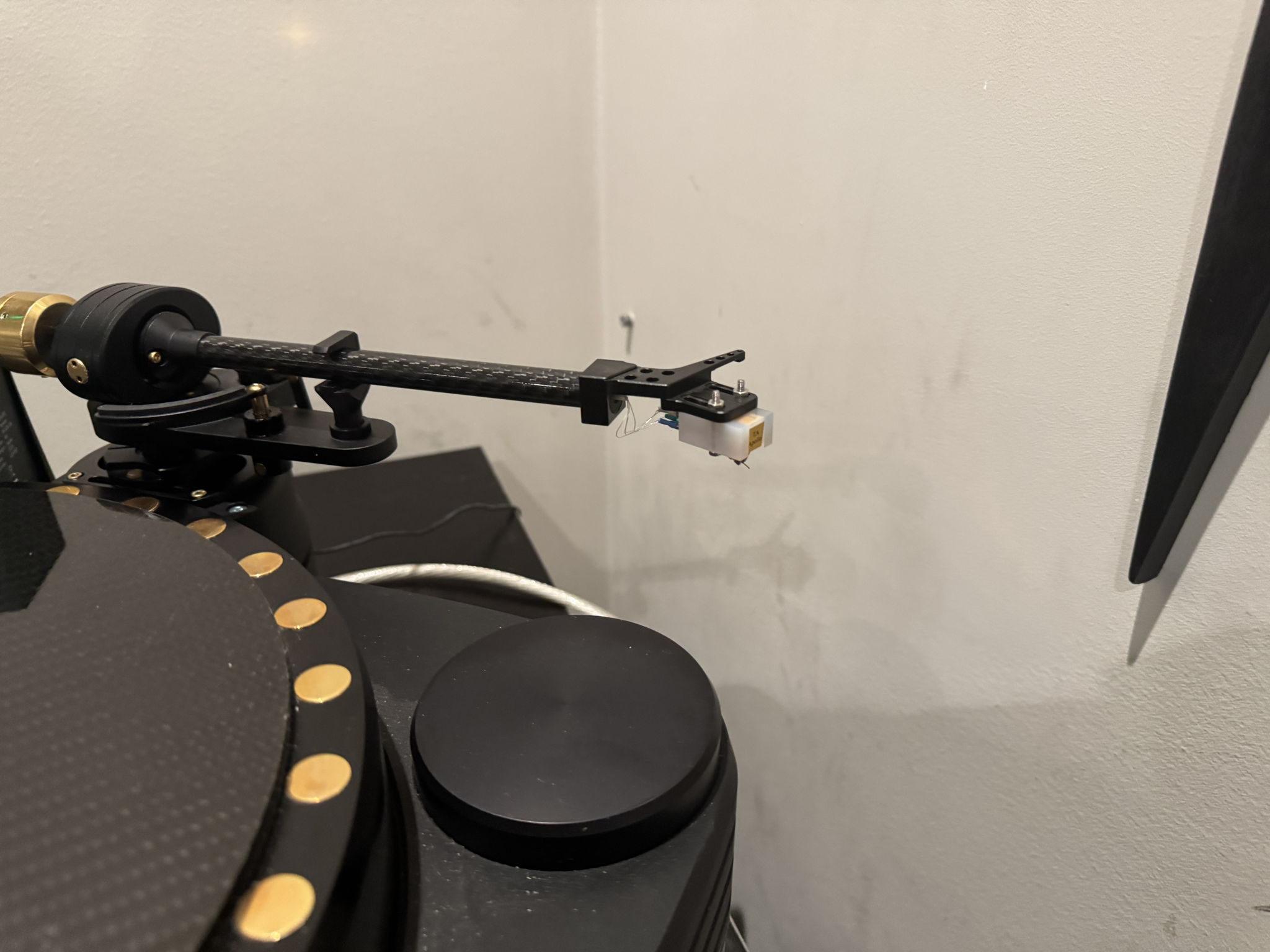 TriangleART Apollo MC Cartridge on TA-5000 Tonearm