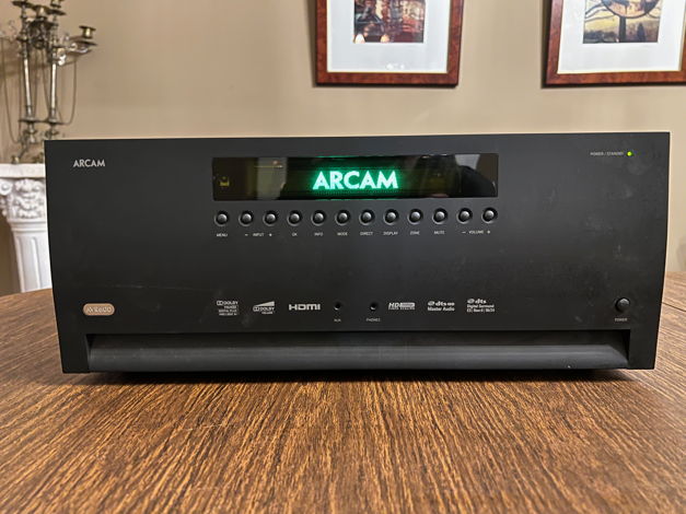 Arcam FMJ-AVR600