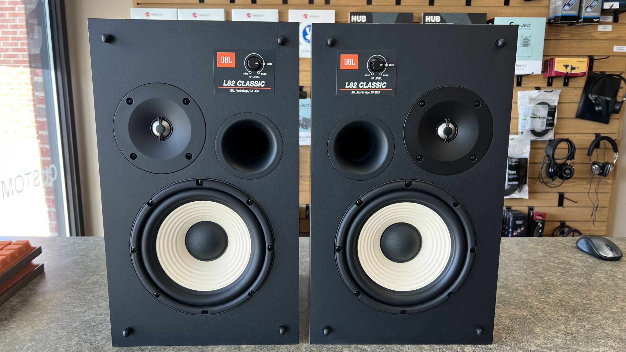 JBL L82 Classic 2