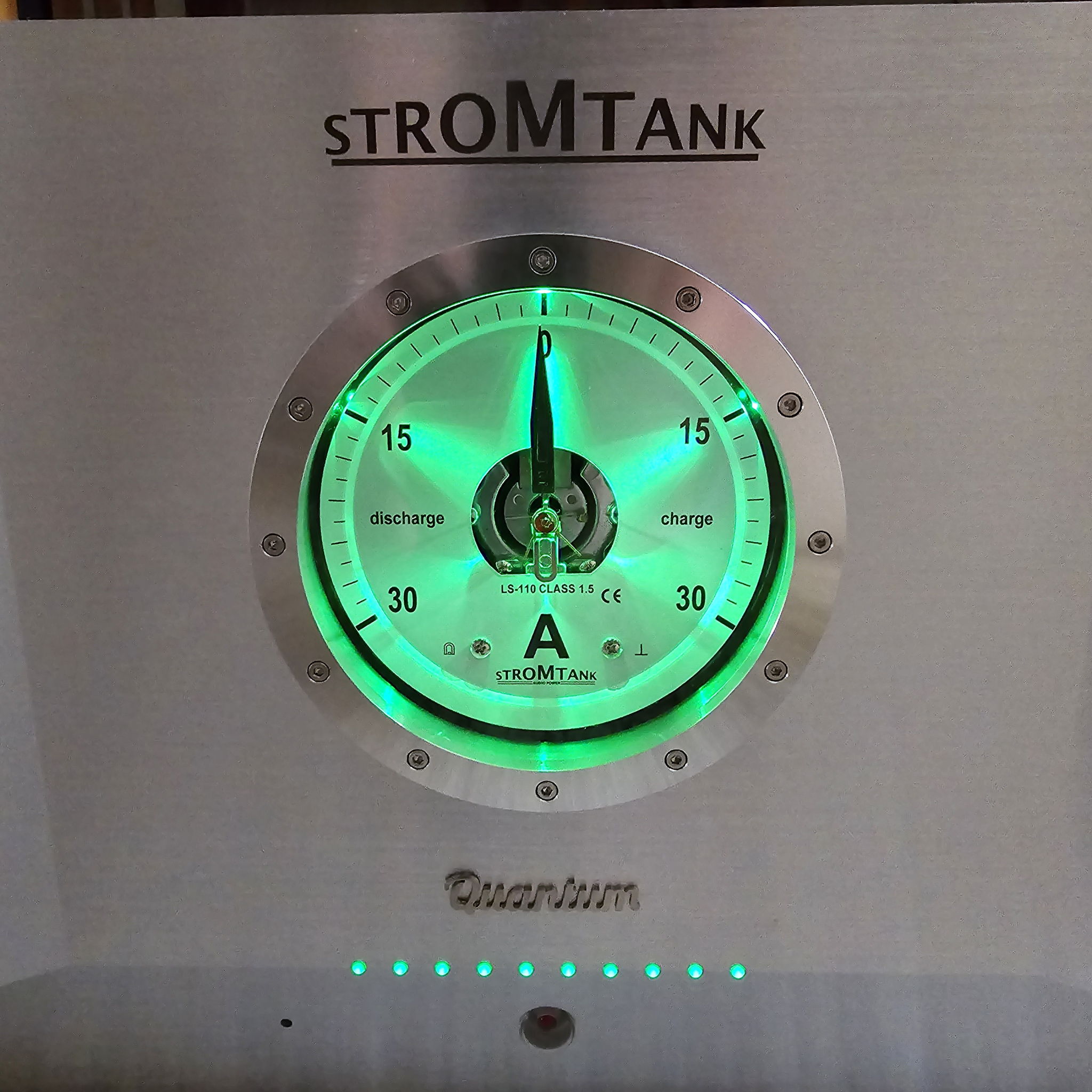 Stromtank S-2500 Quantum MKII 3