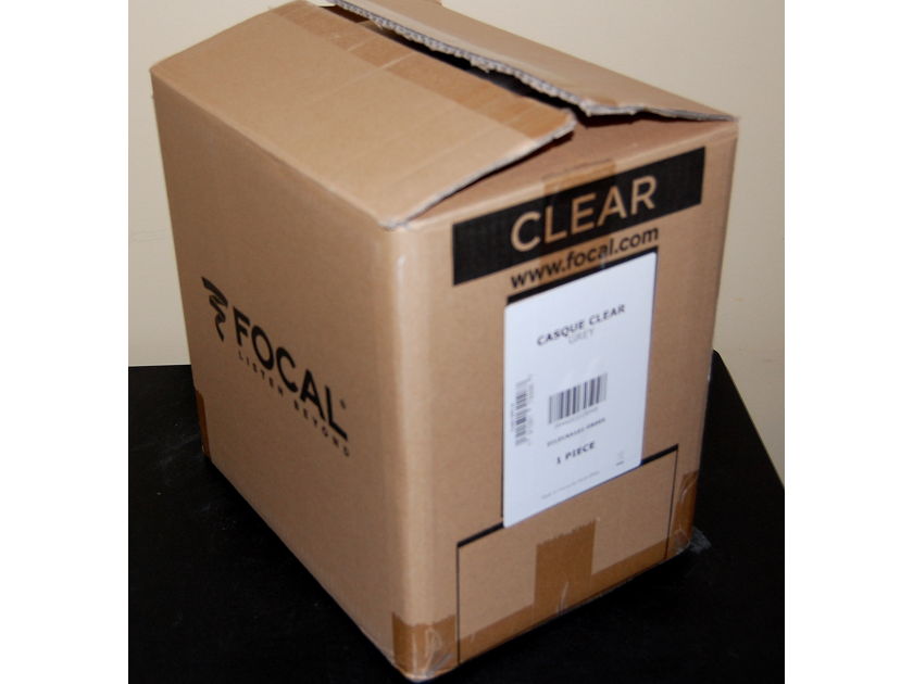 Focal CLEAR excellent headphones with case