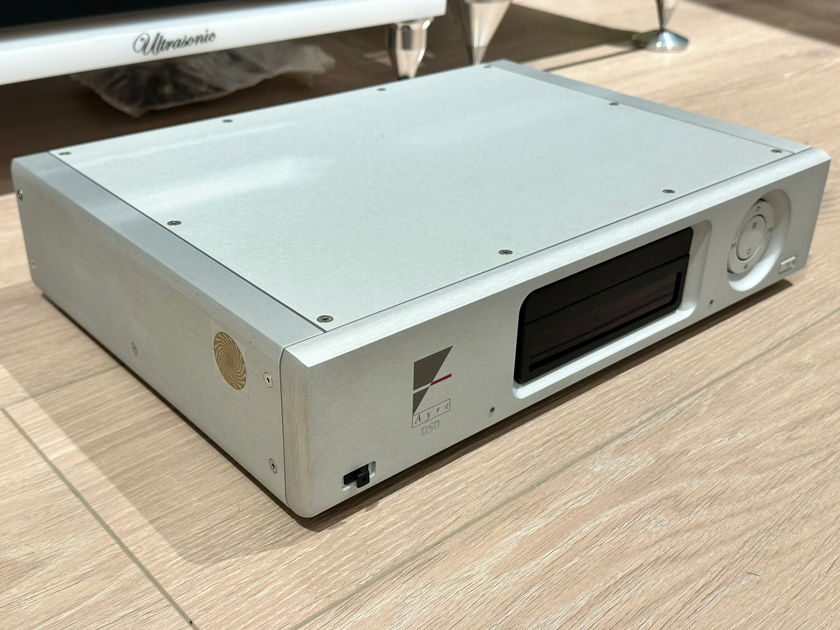 Ayre DX-5 DSD CD/Sacd/ Blu-Ray Player Works Great