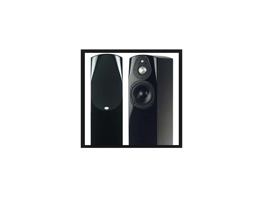 NHT Classic  Speakers and Center Channel