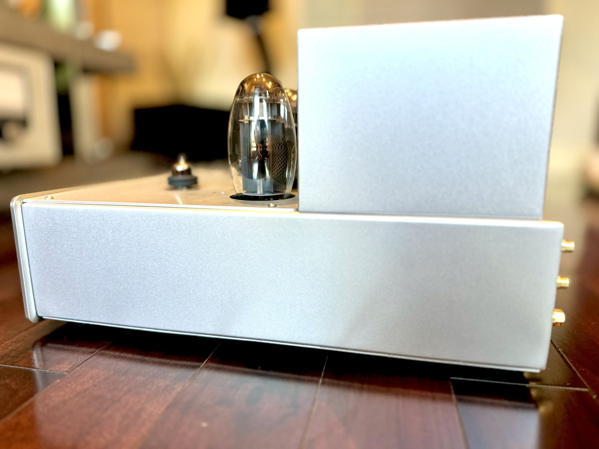 Audio Research VSi75 Integrated Amplifier 4