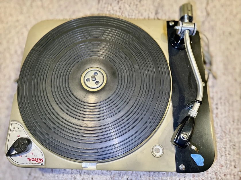 Thorens TD124 with Accessories