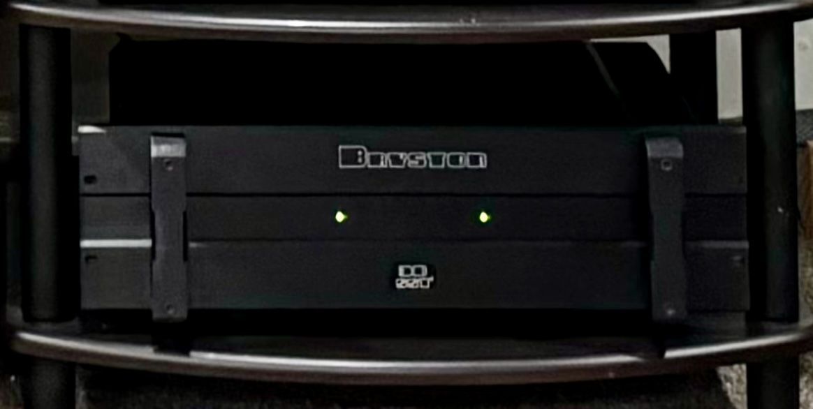 Bryston  3B SST2 Stereo Power Amplifier in Excellent Co... 2