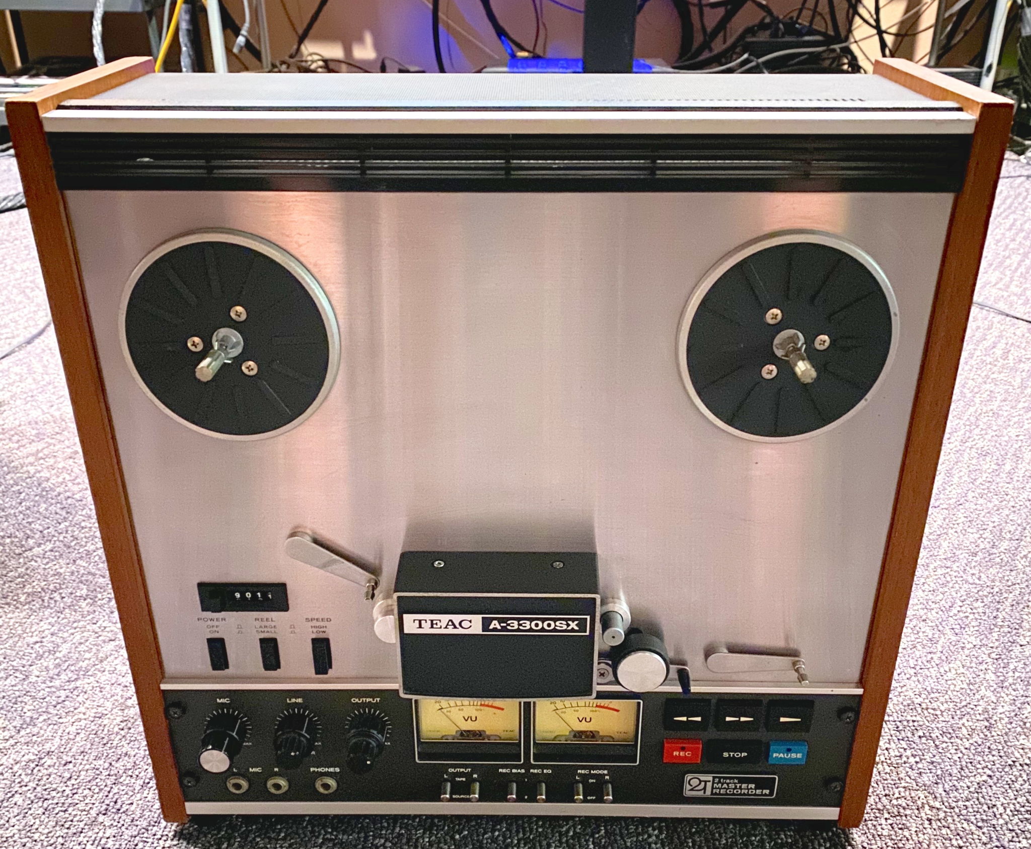 TEAC A-3300SX 10.5 inch 4 Track STEREO reel to reel tape deck recorder