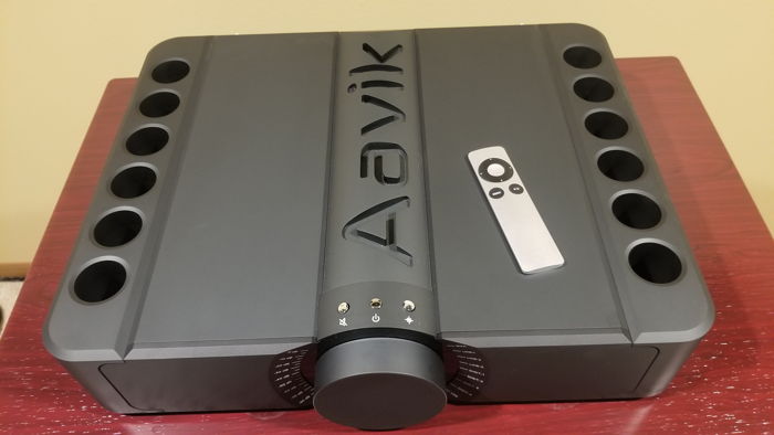 Aavik  U-380 - Integrated with DAC + Phono + Warranty