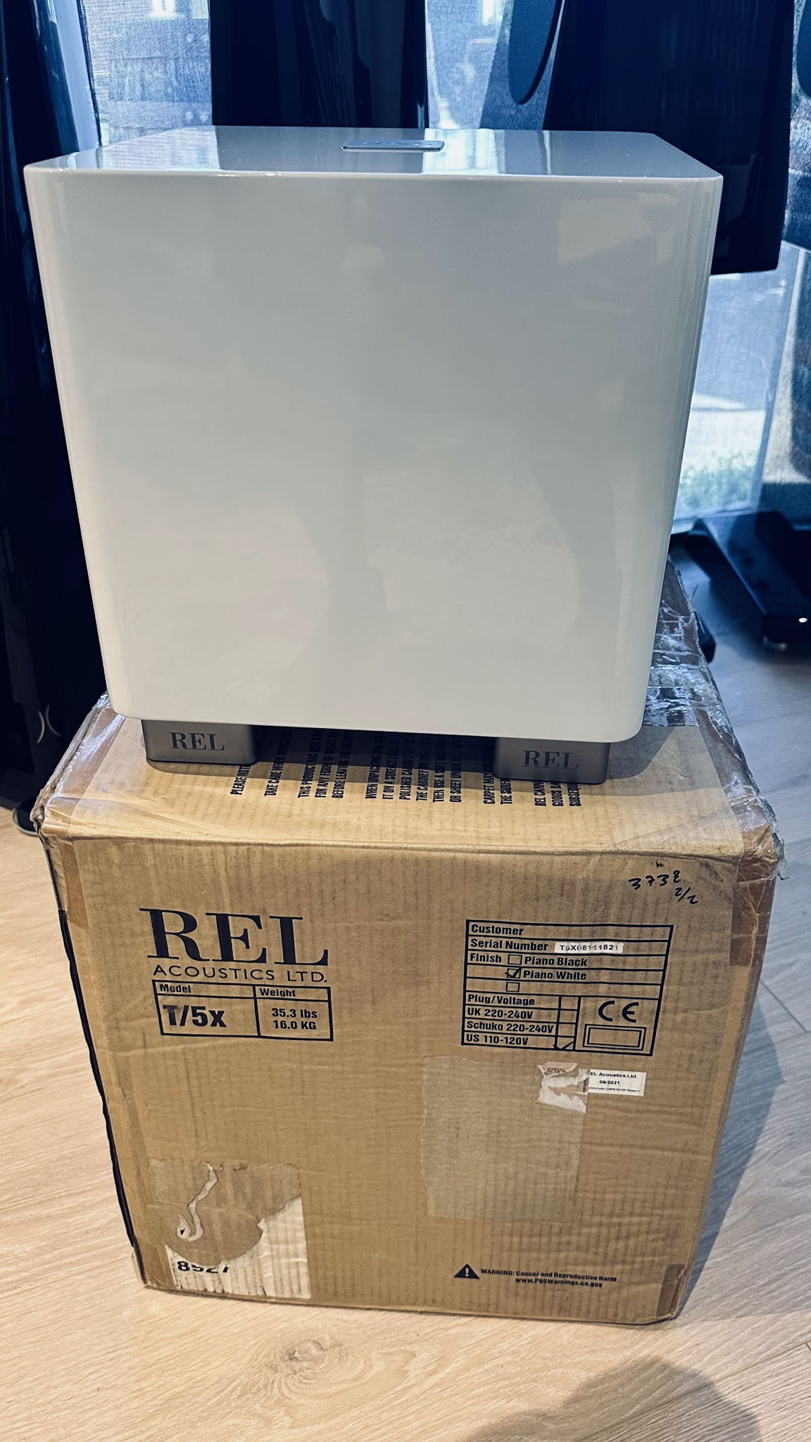 REL Acoustics T/5x Subwoofer 8" 8 Inch White EXCELLENT 7