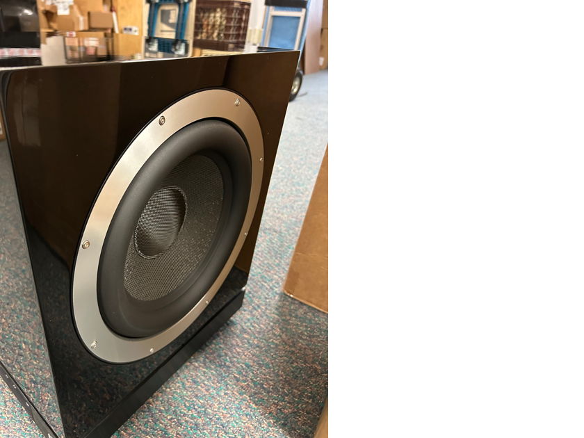 B&W DB1 Powered Subwoofer, Gloss Black For Sale Audiogon