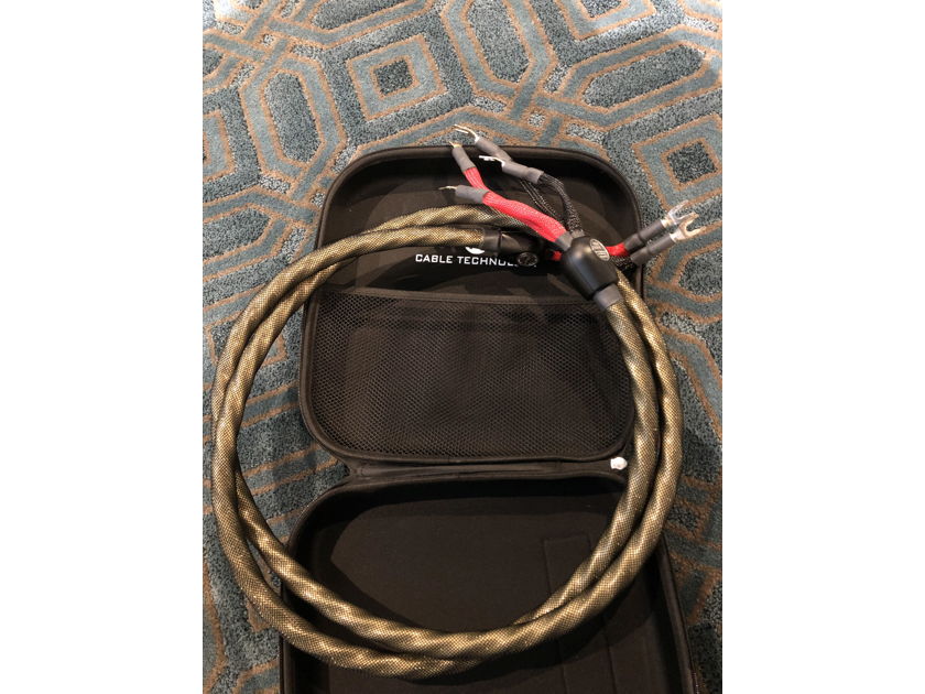 Wireworld Gold 7 Eclipse Speaker Cables  - Pair -  2.5 Meters