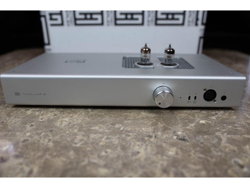 Mint - 4 Months Old - Schiit Audio Mjolnir 2 with 6BZ7 tubes and LISST Solid State tubes