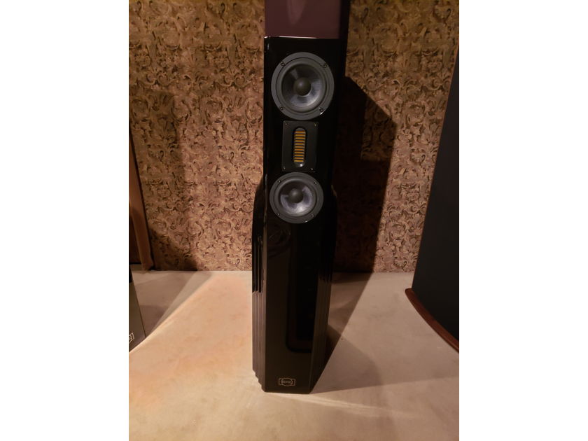BMC ARCADIA Bi-polar speakers