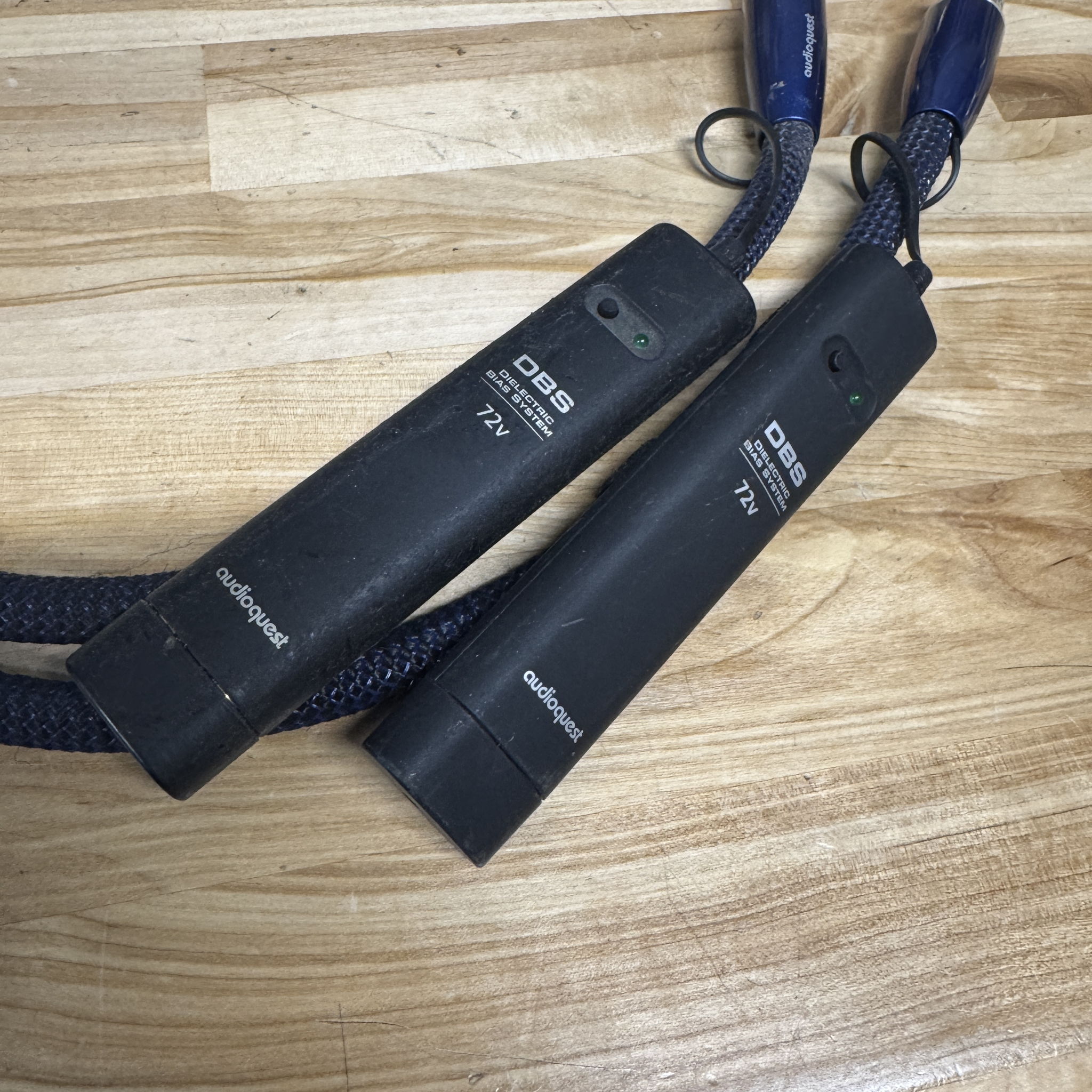 AudioQuest Water XLR Interconnects – 1 Meter (Pair) 2