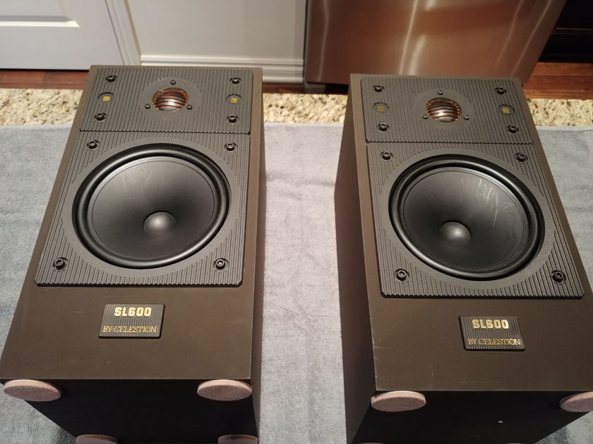 Celestion SL-600 monitors – Excellent shape! Steal these quick!