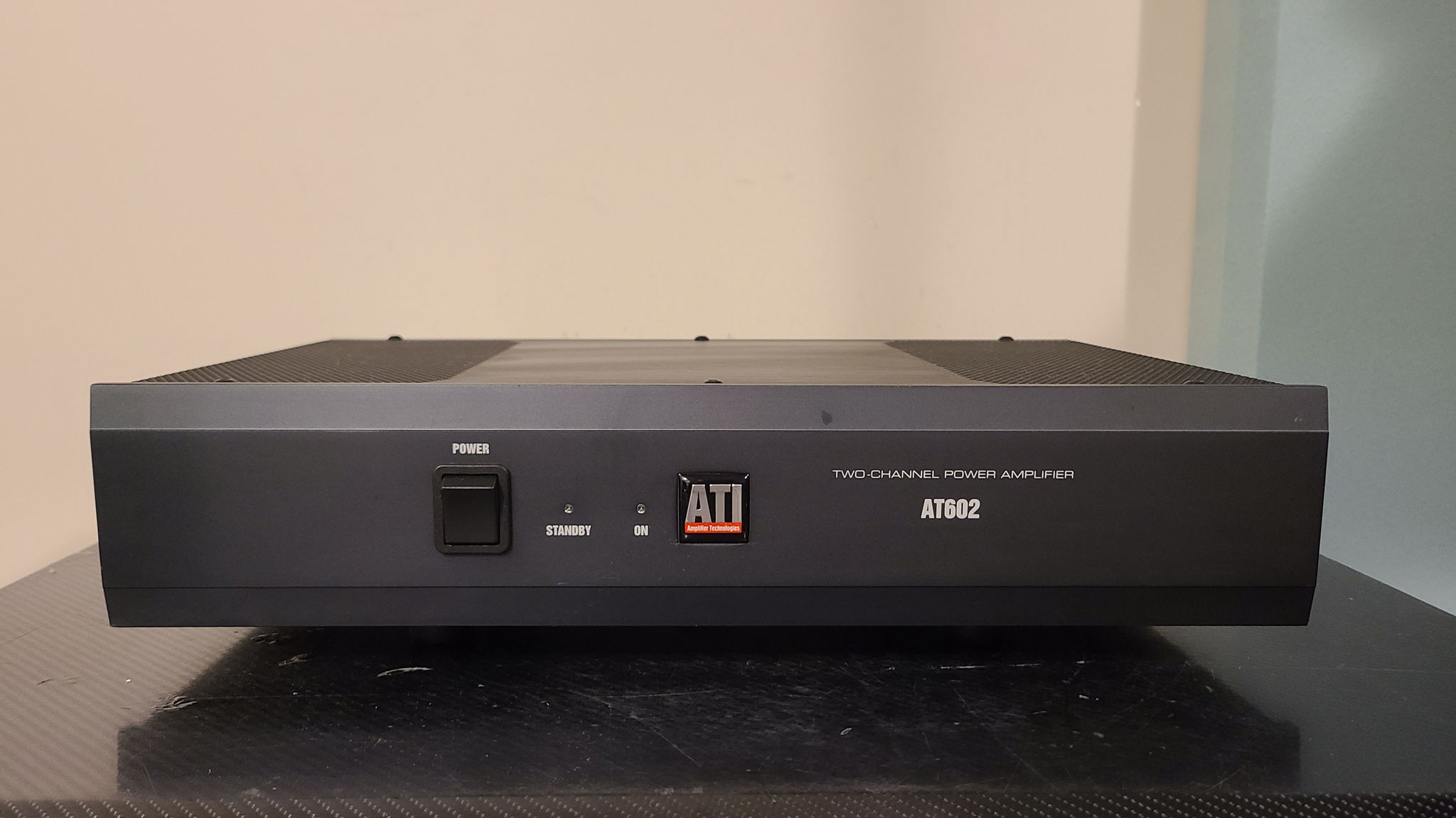 ATI AT-602 Stereo Power Amplifier