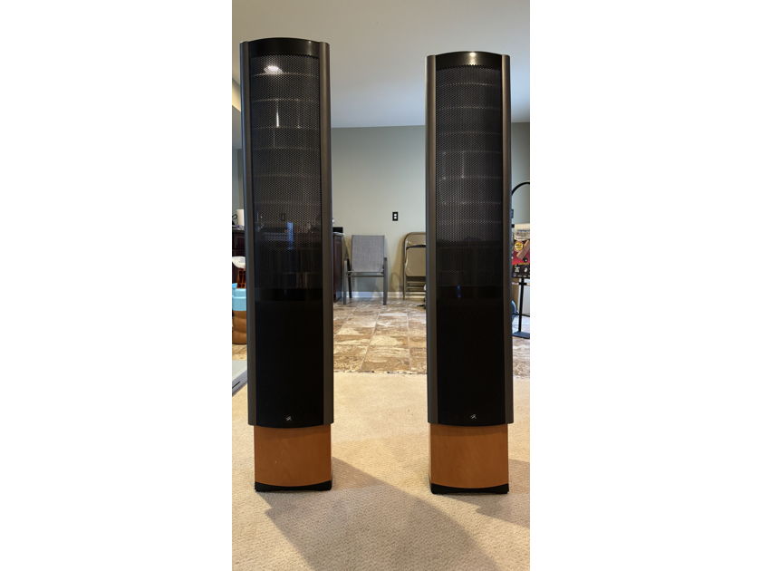 Martin Logan Clarity electrostatic hybrid floorstanding speakers (pair)