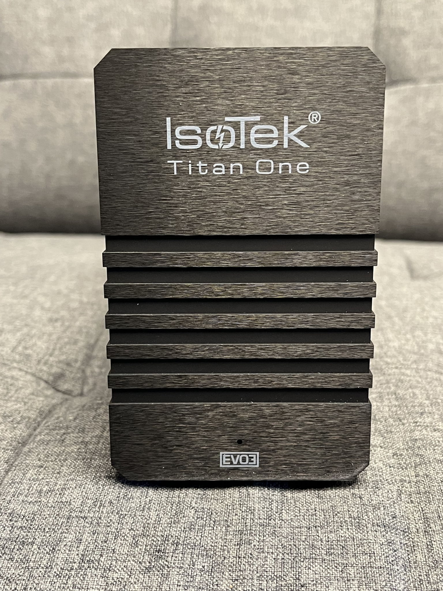 Isotek - EVO3 Titan One - Power Conditioner - Customer ... 2