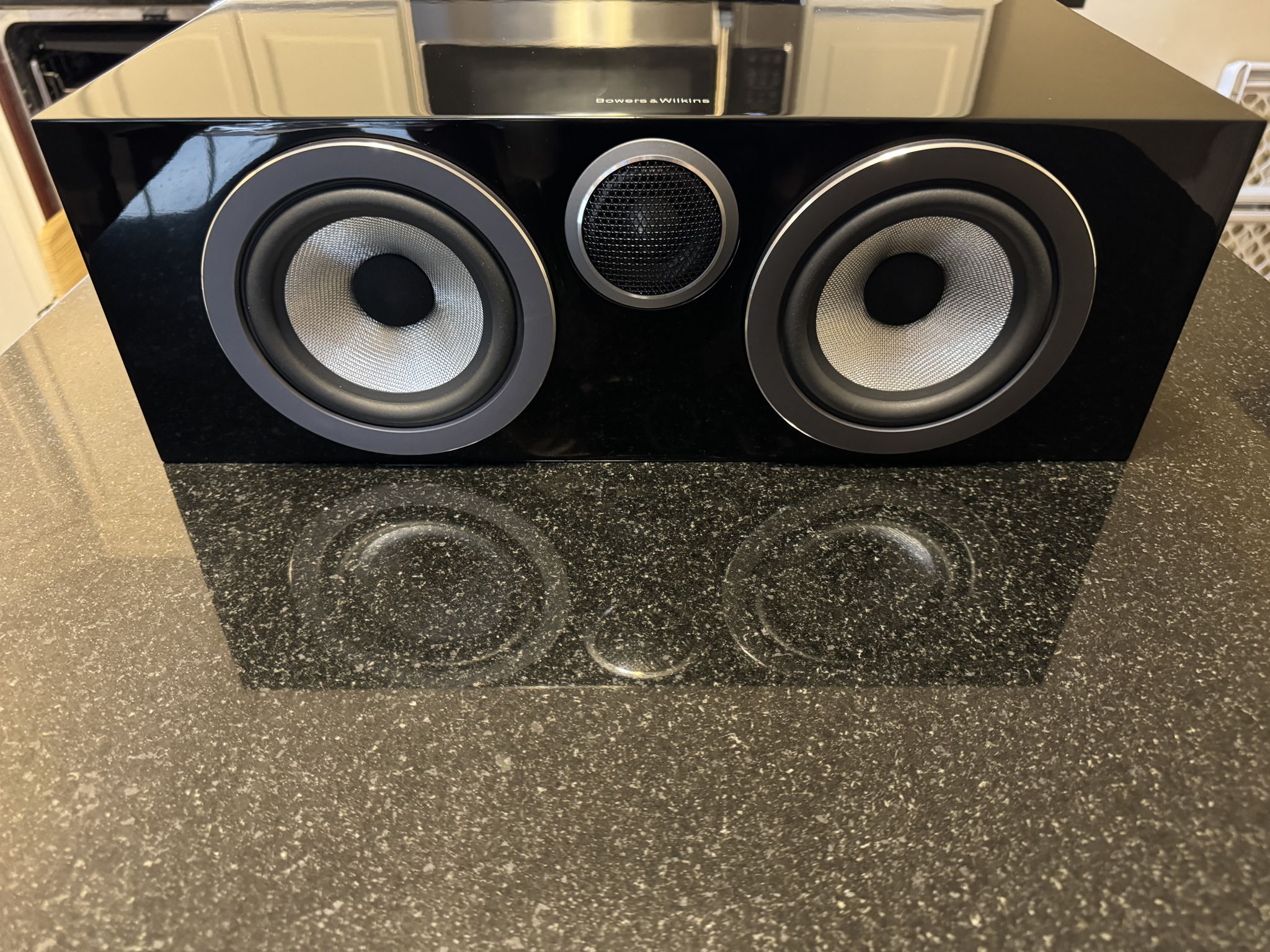 B&W (Bowers & Wilkins) HTM72 S3