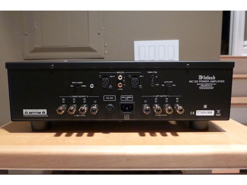 McIntosh MC152 Stereo Amplifier