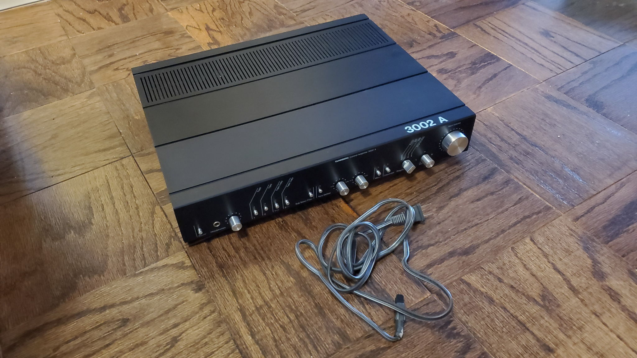 Tandberg 3002 A Phono MC/MM Pre-amp +AC Cord 2