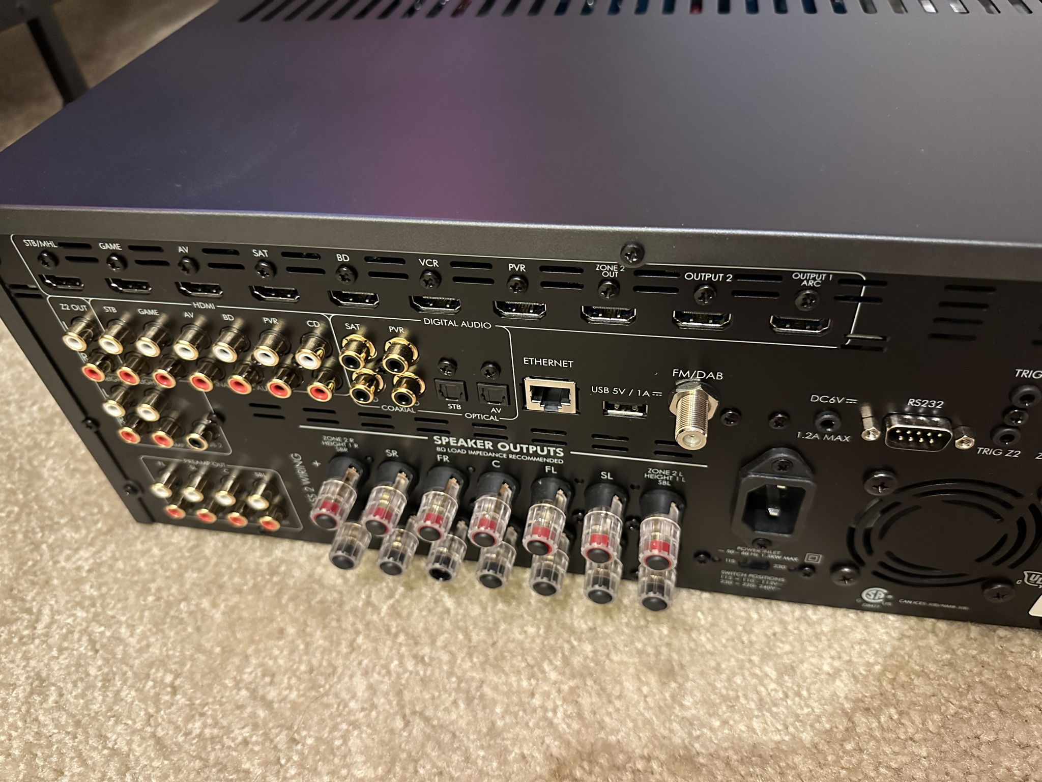 Arcam AVR390 5