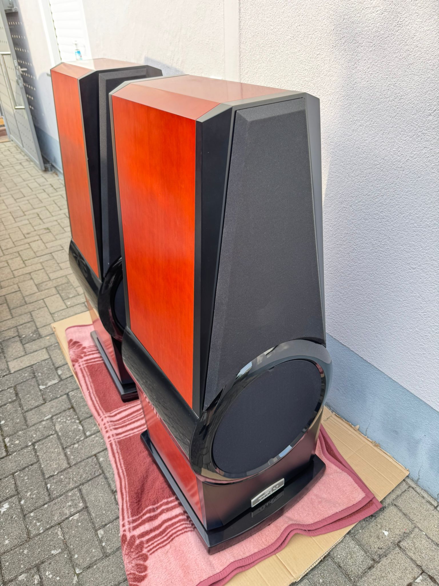 Quadral Aurum Titan 7 speakers in cherry 8