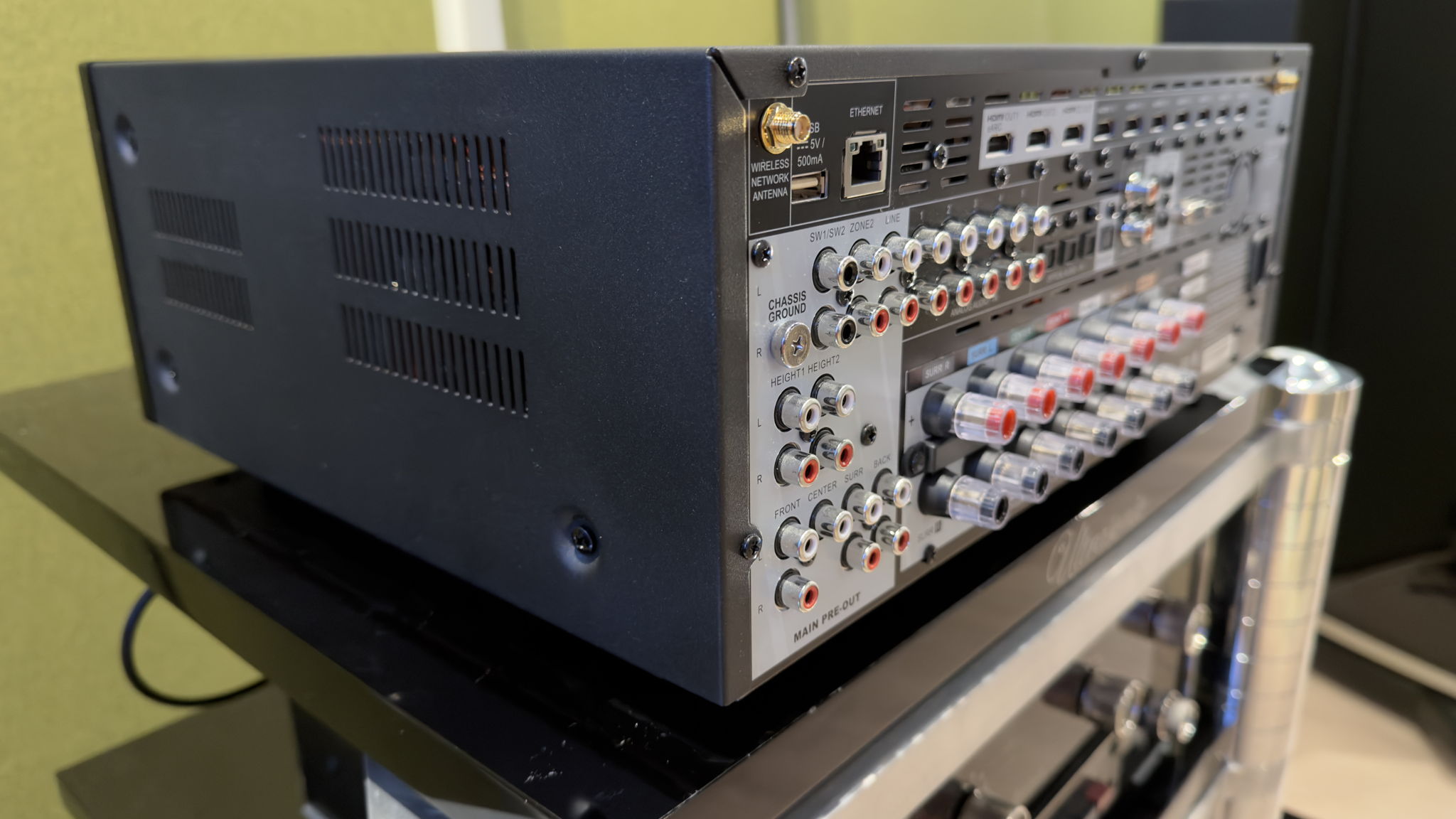 Anthem MRX 740 8K A/V Receiver w Remote EXCELLENT 12