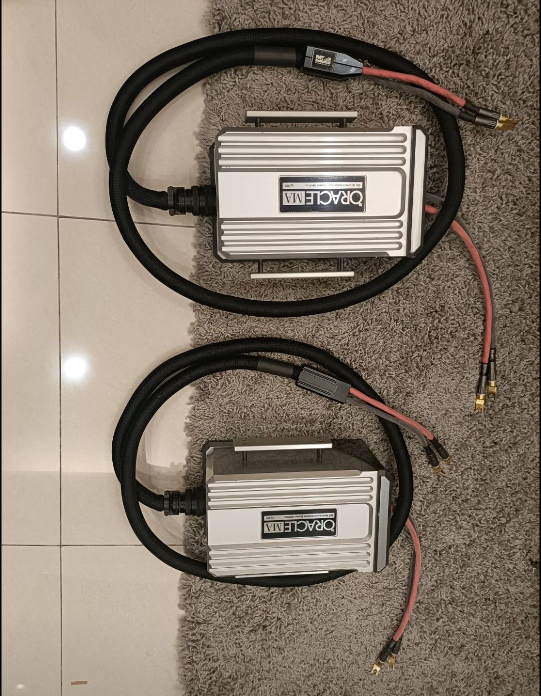 MIT Oracle MA speaker cables 8 ft pair actually near 11...
