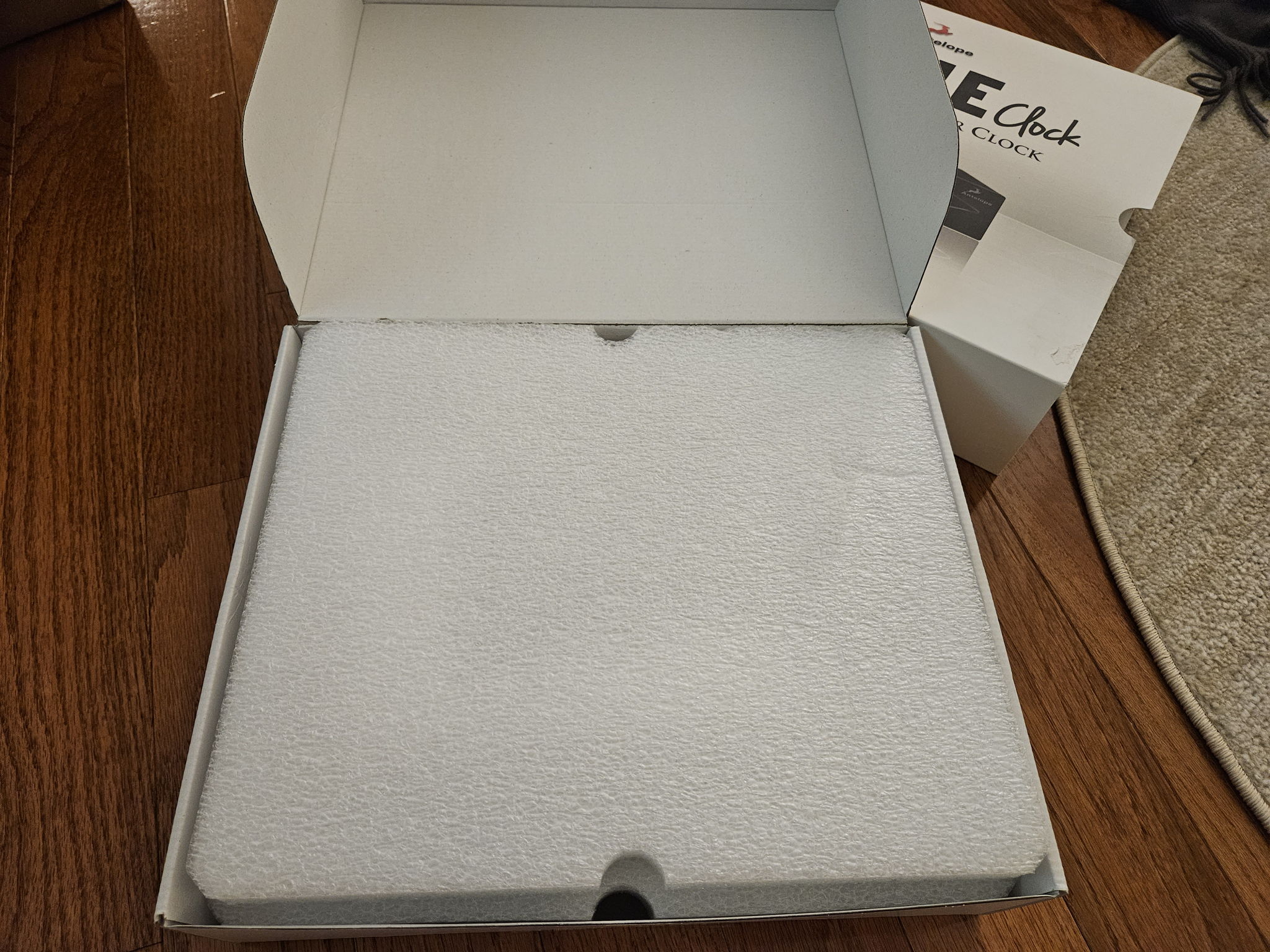 Antelope Master Clock Liveclock Live Clock Opened box 8
