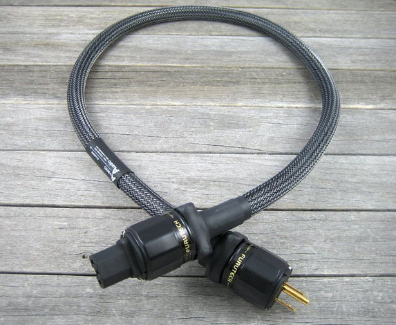 Avanti Audio Allegro Power Cable - 11 Gauge 1.5M w/ Fur...