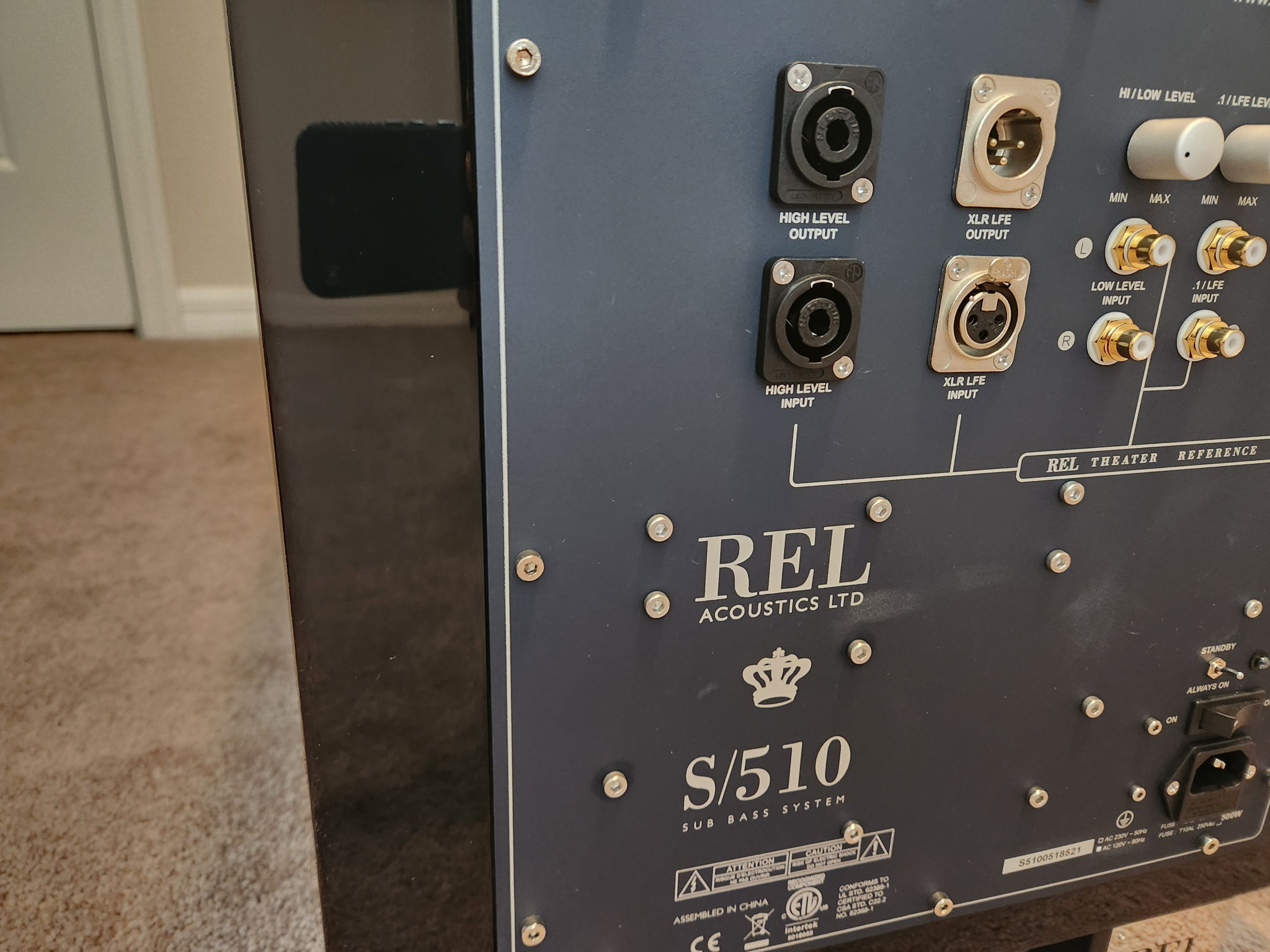 REL Acoustics S/510 6