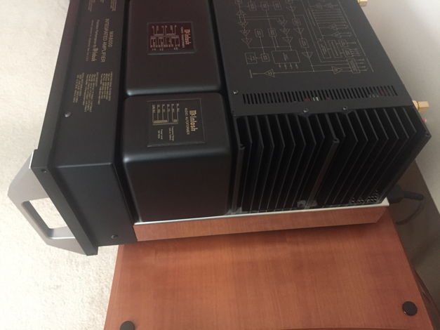 McIntosh MA8000 Integrated Amp PRICE REDUCED!
