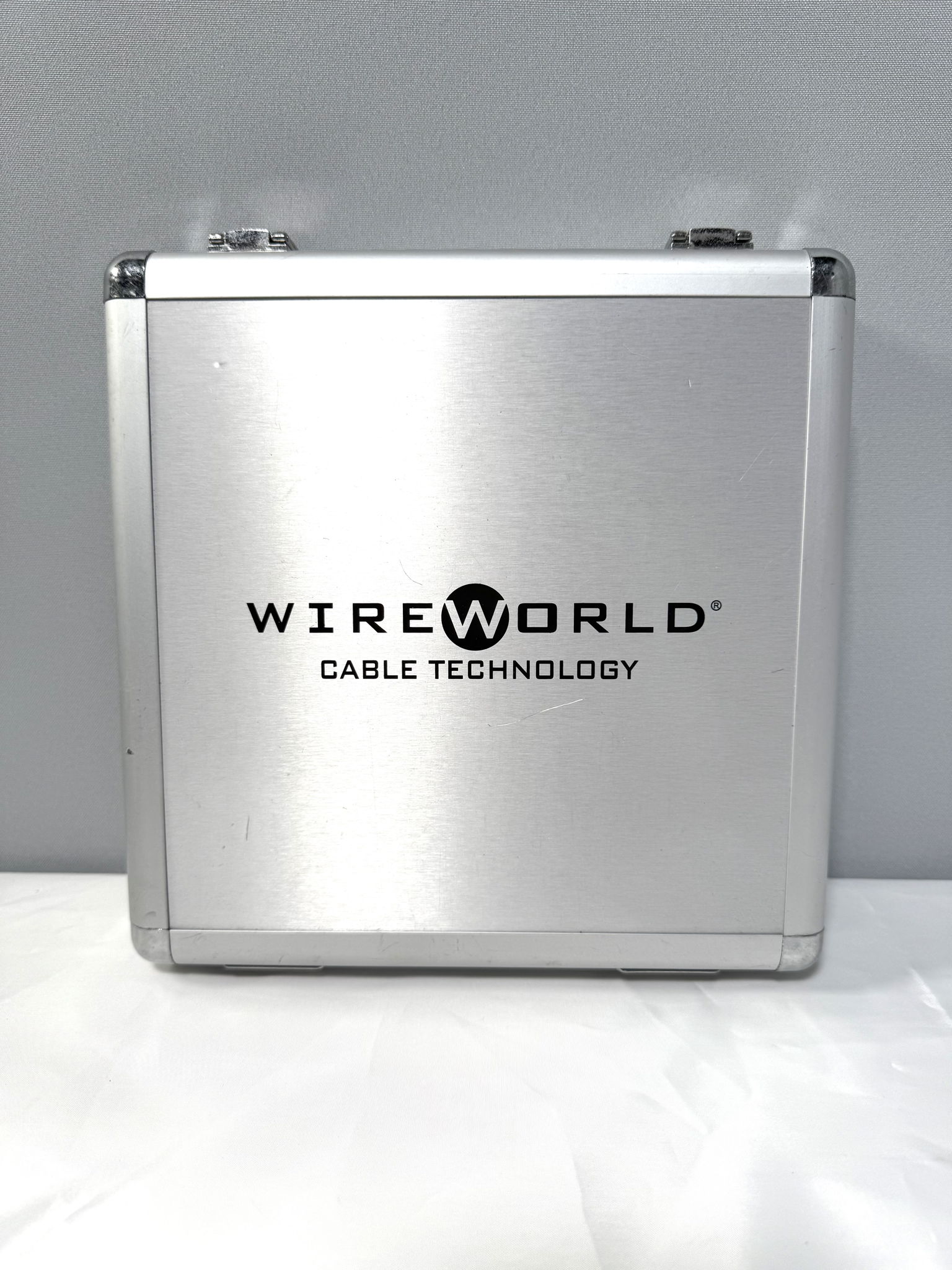 Wire World Platinum Eclipse  8 Phono Cables 2M 2