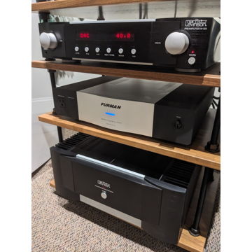 Mark Levinson No 523 & No 534 Preamp and Amplifier Combo