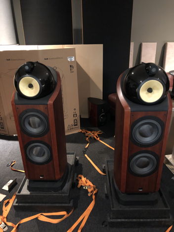 B&W (Bowers & Wilkins) 802D complete and excellent matc...