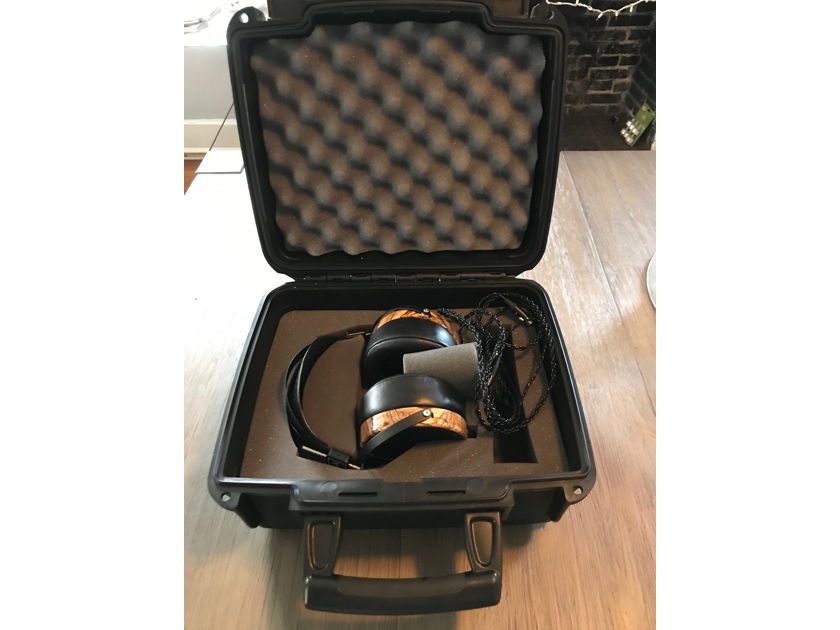 Audeze LCD-3 (B-stock, lightly used) with Fazors
