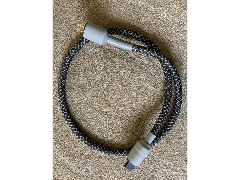 Acoustic Zen Tsunami III power cable, 5 ft, 15 amp