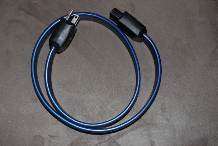 Wireworld Stratus 5.2 power cable