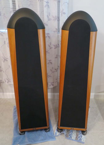 Thiel CS3.7 speakers in Natural cherry or Trade for B&W...