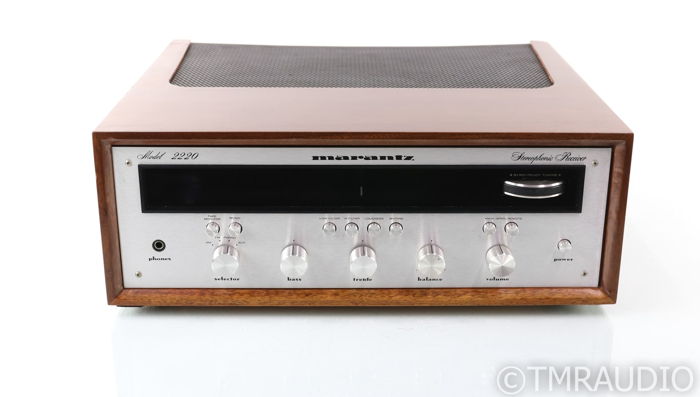 Marantz Model 2220c Vintage Stereo Receiver; Walnut Cas...