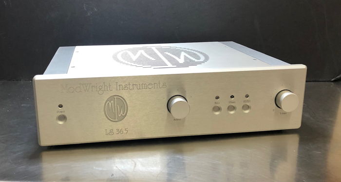 ModWright LS-36.5 Tube Linestage with remote