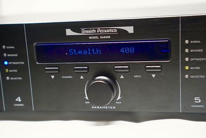 Stealth Acoustics  8-Channel Integrated Amplifier Flawl...