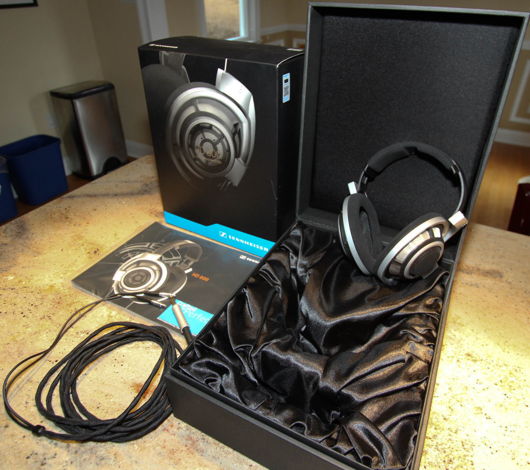 Sennheiser HD-800 Headphones with Cardas Clear Audio Ca...