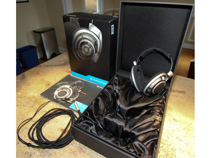 Sennheiser HD-800 Headphones with Cardas Clear Audio Cable Upgrade