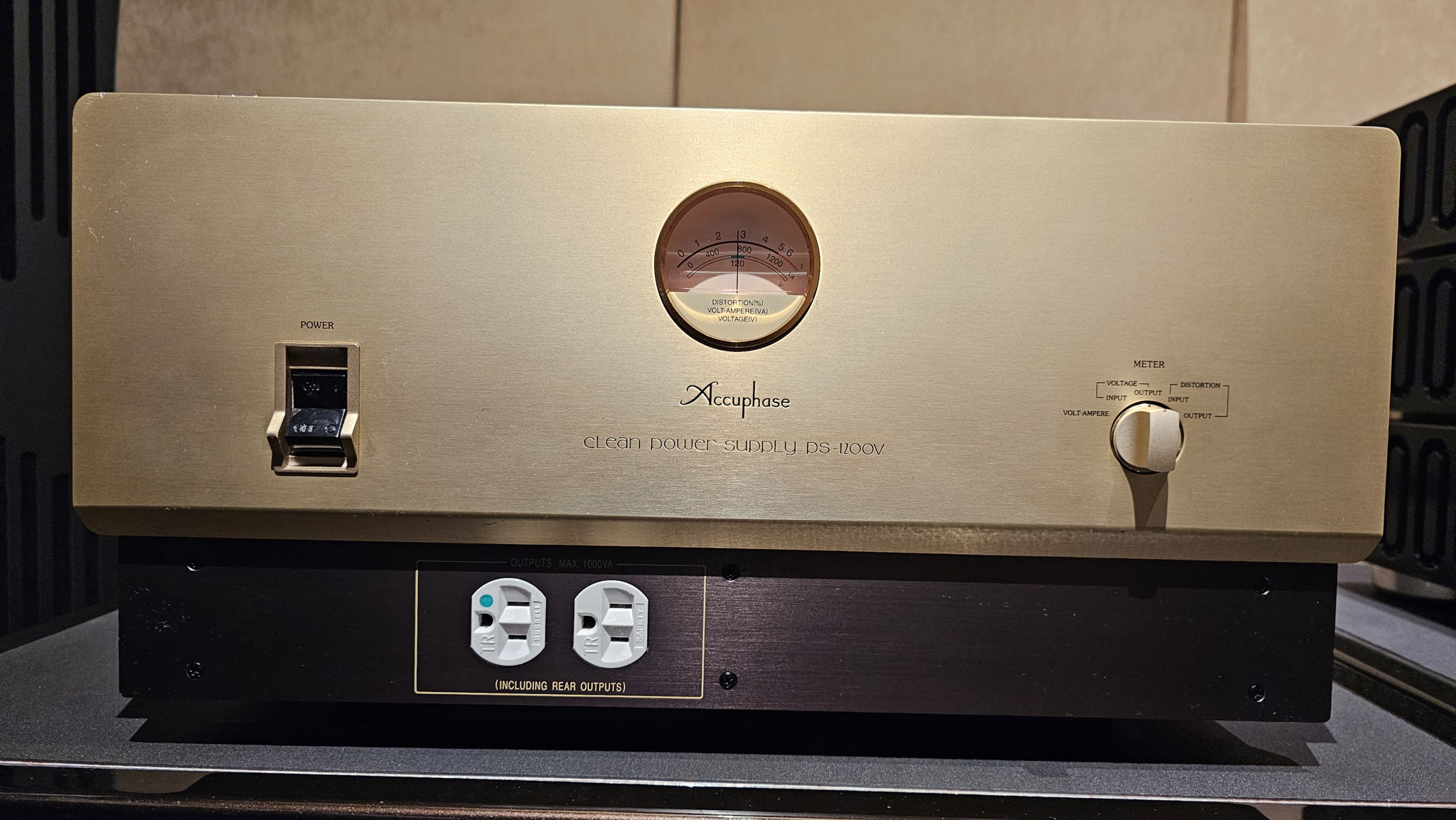 Accuphase PS-1200 4