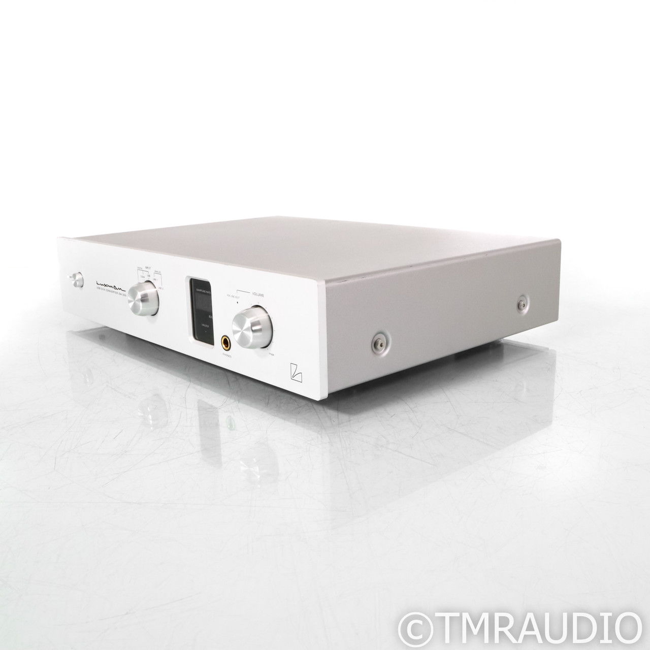 Luxman DA-200 DAC; D/A Converter (68120) 3