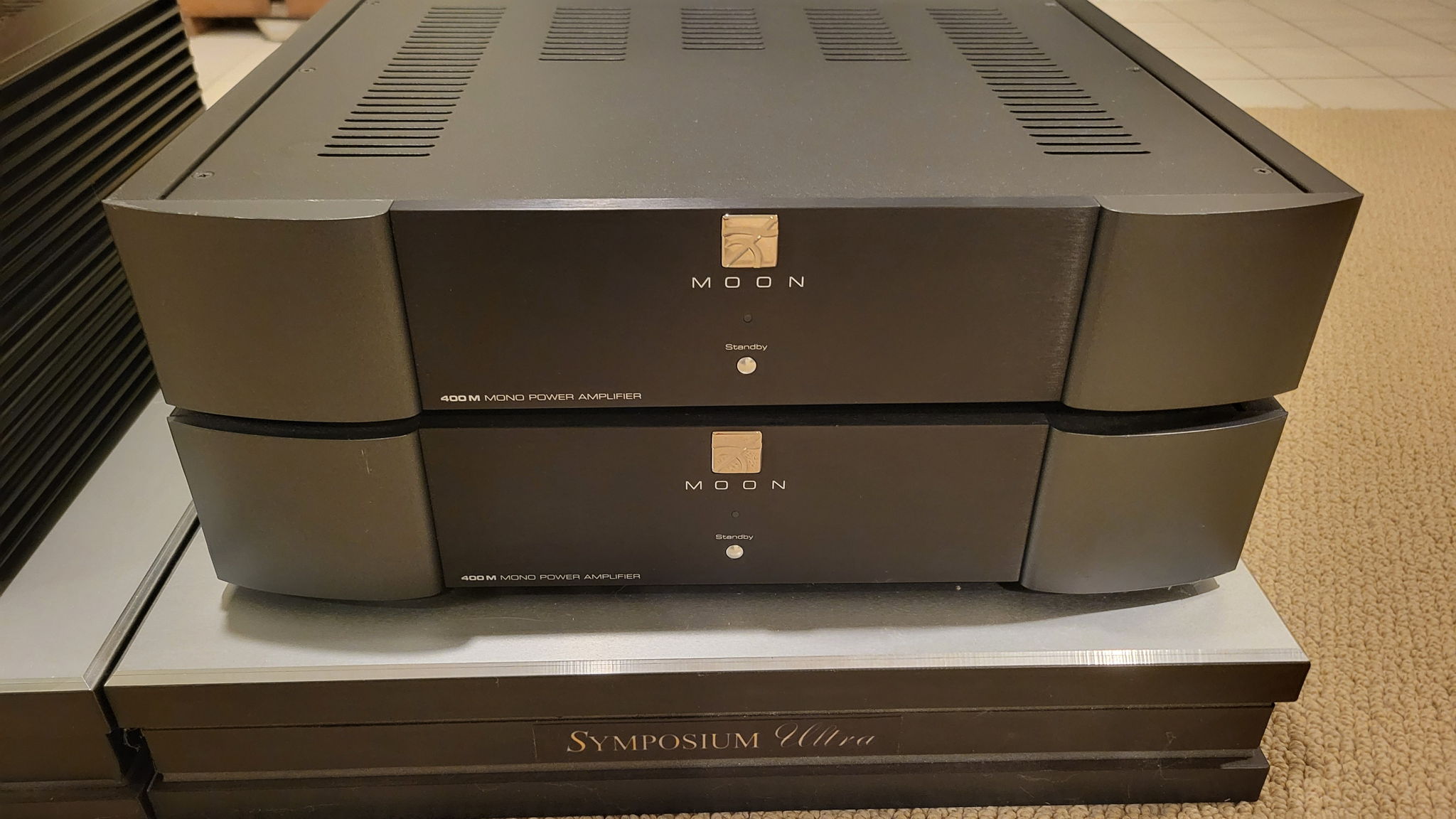 Simaudio Moon Neo 400M 3