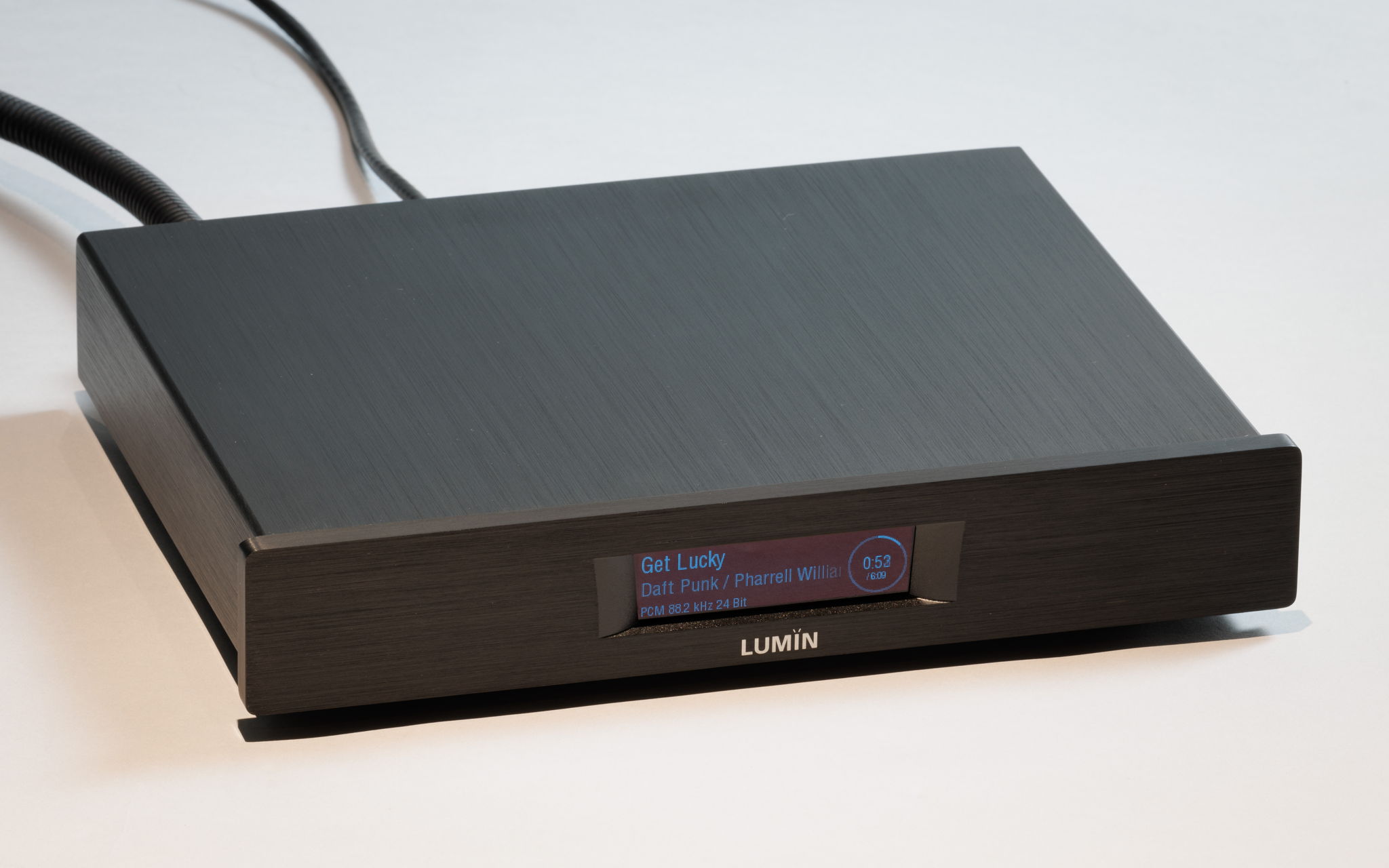 LUMIN D2 Dealer Demo