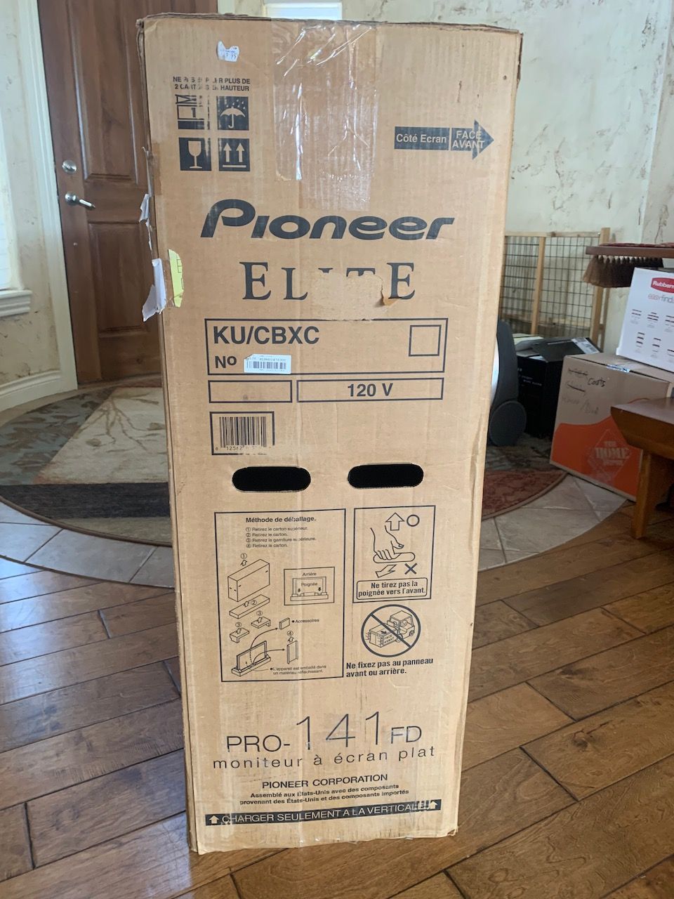 Pioneer Kuro PRO-141FD 5